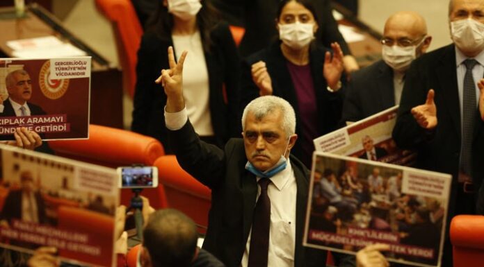 AYM kararına rağmen tahliye edilmeyen HDP’li Gergerlioğlu için “Adalet Nöbeti”
