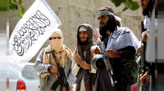 Taliban Afganistan’ın kuzeyinde 2 vilayetin merkezini daha ele geçirdi