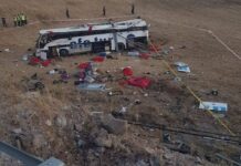 Balıkesir’de yolcu otobüsü devrildi: 14 vatandaş yaşamını kaybetti