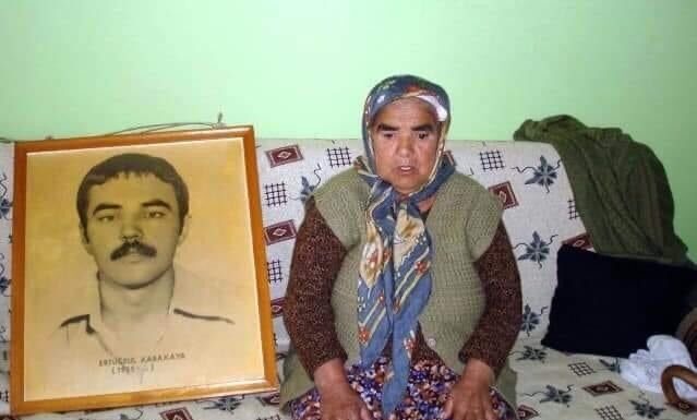 Ertuğrul Karakaya’nın annesi Ayşe Karakaya yaşamını yitirdi