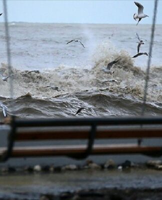 Meteoroloji’den Marmara Bölgesi için kuvvetli fırtına uyarısı