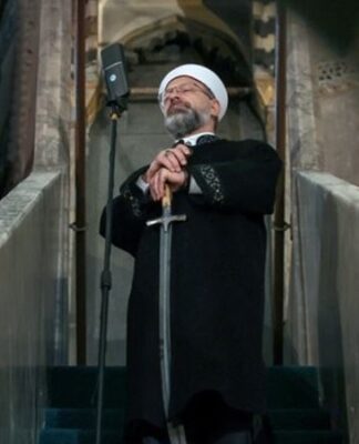 Her fırsatta laikliği hedef alan Ali Erbaş: “Günaydın, tünaydın cahiliye dönemindeki selamlaşma”