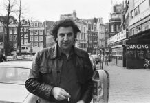 Dünyaca ünlü Yunan besteci Mikis Theodorakis yaşamını yitirdi