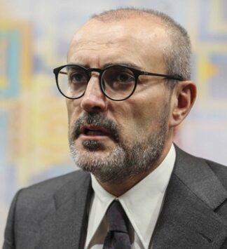 Kılıçdaroğlu’nun bürokratlara yönelik “illegal iş yapmayın” çağrısına, AKP’li Mahir Ünal’dan cevap: “Ateşle oynuyorsun, kimi tehdit ettiğine dikkat et!”