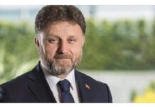 Tarım Kredi Kooperatifleri Genel Müdürü Fahrettin Poyraz’ın yürek ferahlatan(!) açıklaması: “180 bin değil, huzur haklarıyla 62 bin 500 TL maaş alıyorum”