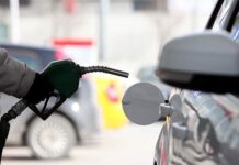 Dün gelen 44 kuruşluk zam sonrası benzine yine zam bekleniyor!
