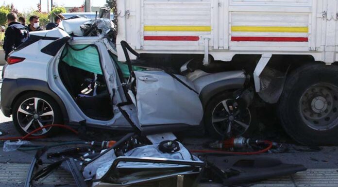 36 saatlik nöbetten çıkan doktor trafik kazasında yaşamını yitirdi