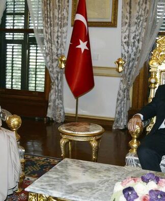 Erdoğan’dan bir U dönüşü daha: Birleşik Arap Emirlikleri Veliaht Prensi’ni Sarayı’nda ağırladı