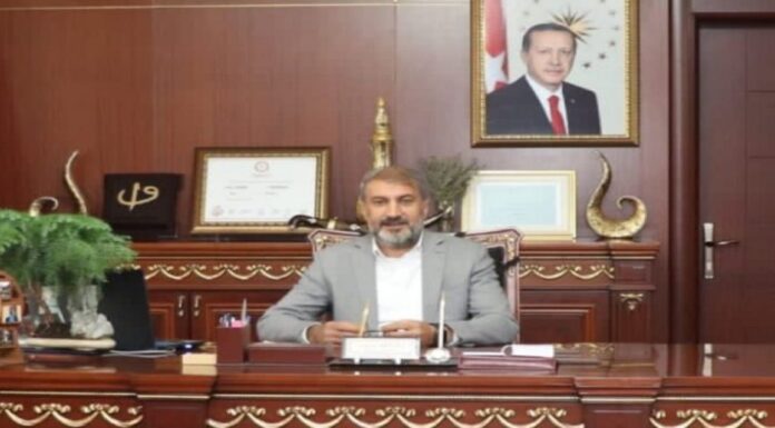 AKP’li Belediye Başkanı’ndan torpil savunması: “Akrabam yoksul olamaz mı?”