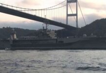 ABD’nin 6. Filosu’nun komuta gemisi, İstanbul Boğazı’ndan geçti