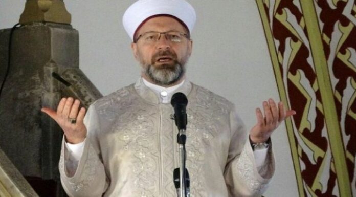 TL değer kaybedince Diyanet de dolara geçti: Bağışlar dolarla!