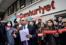 Tepkiler üzerine Cumhuriyet geri adım attı: 8 basın emekçisi yeniden işe alındı