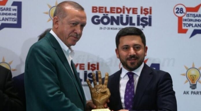 Belediyedeki yolsuzlukları araştırdığı için istifaya zorlanan başkan, AKP ile yollarını ayırdı