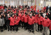 Migros hem suçlu hem güçlü! Sosyal medyada paylaşılan tepki mesajlarının altına şunları yazıyor: “Herkesin geçim sıkıntısını anlıyoruz. Bu çalışma koşullarını uygun bulanlara kapımız açık”
