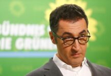 Almanya’nın Yeşiller Partisi üyesi Tarım Bakanı Cem Özdemir: “Dünyadaki kıtlığı önlemek için Ukrayna’ya silah gönderin”