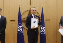 Finlandiya ve İsveç NATO’ya resmi başvurusunu yaptı