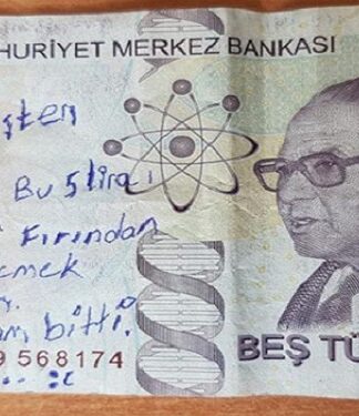 İşte kriz gerçekliği: “Geçen ay işten çıkarıldım. Bu 5 lira son param. Fırından iki ekmek aldım. Param bitti”