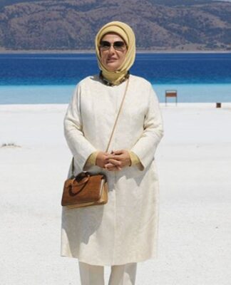 Emine Erdoğan’ın himayesinde kurulan Çevre Ajansı Başkanlığı ile ilgili haberlere yayından kaldırma kararı verildi