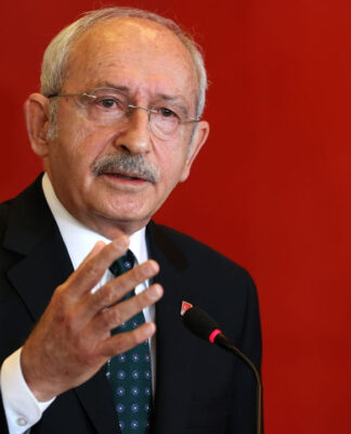Kılıçdaroğlu: ”Erdoğan korktuğu için özel tercüman kullanıyor”