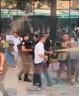 Ankara’da polis, öğretmenlere saldırdı!