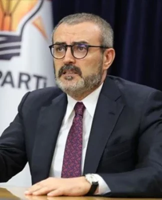 Mahir Ünal memleketi Maraş’ta yuhalanarak protesto edildi