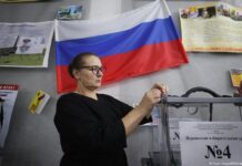 Donetsk ve Luhansk’ta referandum başladı
