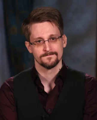 Rusya, eski ABD Ulusal Güvenlik ajansı Edward Snowden’e vatandaşlık verdi