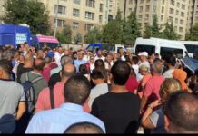 Ataşehir Belediyesi’nde sendikanın anlaşmaya vardığı sözleşmeye işçiler tepkili