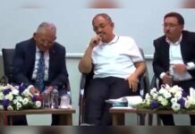 AKP’nin Genel Başkan Yardımcısı Mehmet Özhaseki derdini anlatan vatandaşı böyle dinliyormuş: “He de geç”