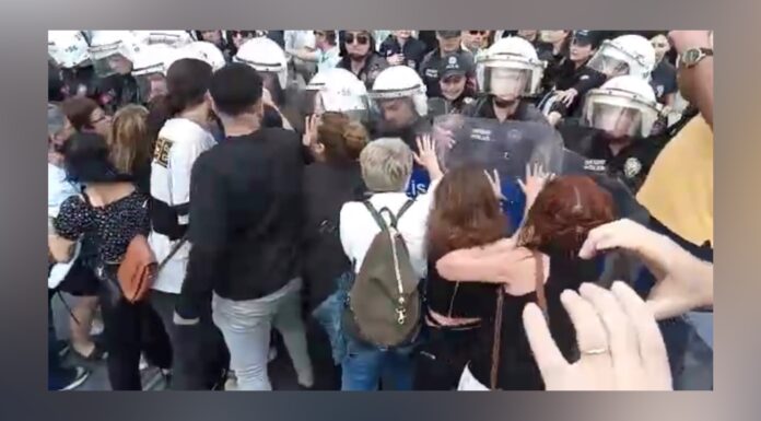 Samsun’da Mahsa Amini ile dayanışma eylemine polis saldırdı: 13 kişi gözaltına alındı