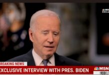 ABD Başkanı Biden yeniden aday olabileceğini açıklarken uyukladı