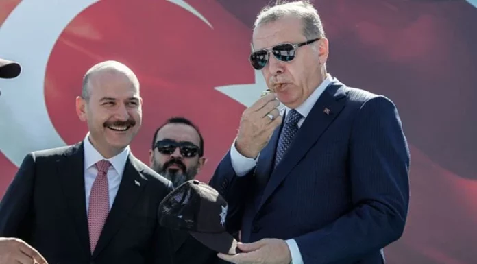 Süleyman Soylu, AKP’li Erdoğan’ı “Türkiye’nin devrimcisi” ilan etti!