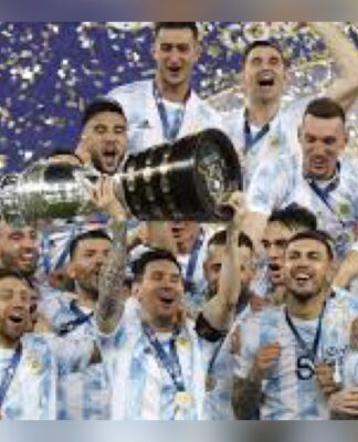 Dünya Kupası Arjantin’in oldu