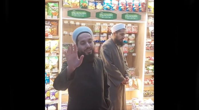 Halk gericilere tepki duyuyor: Tebliğcilere 6 yaşındaki kız çocuğuna yapılan istismar sorulunca, “iftira” diyip girdikleri dükkandan kaçtılar