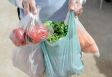 Market poşetlerine yüzde 200 zam