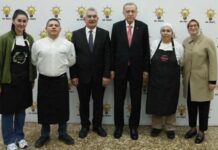 AKP Merkez Yürütme Kurulu toplantısında 17 çeşit yemek verildi!