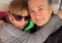 Sezen Aksu, Ali İsmail Korkmaz’ın annesi Emel Korkmaz’ı ziyaret etti