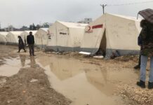 Adıyaman’a giden Sabah yazarı Yavuz Donat: “Başını sokabilecek bir çadır bulan şükrediyor. Konteynere yerleşenlerin ise keyiflerine diyecek yok”