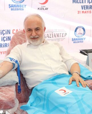 Kızılay kana yüzde 100 zam yapmış: Yurttaşlardan bedava topladığı 1 torba kanı SGK’ya 980 TL’ye satıyormuş!
