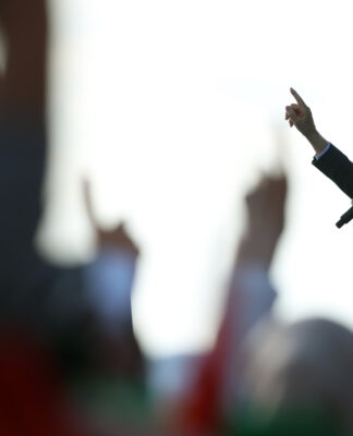 Erdoğan’dan tehdit: “Gerektiğinde 15 Temmuz gecesi olduğu gibi, hayatımız pahasına istiklâl ve istikbalimize sahip çıkarız”