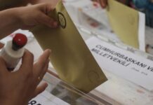 İstanbul’da bir sandık kurulu başkanı, gözaltına alındı
