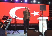 Spor etkinliğinde AKP propagandası yapan Gençlik ve Spor Bakanı yuhalandı