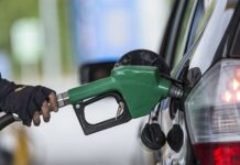 Benzine ve motorine zam