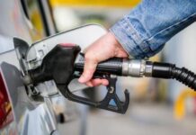 Benzine 2.70 TL, motorine 1.37 TL zam!