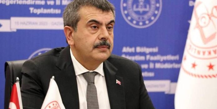 Milli Eğitim Bakanı Yusuf Tekin’in kız okulları kurulması önerisine yönelik tepkiler büyüyor
