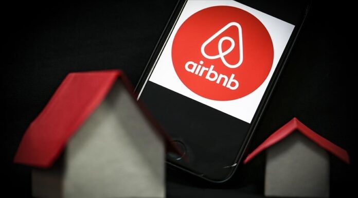 Kültür ve Turizm Bakanı Mehmet Nuri Ersoy açıkladı: Günübirlik kiralanan evlere (Airbnb) vergi geliyor