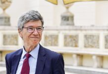 Jeffrey Sachs Ukrayna savaşını ve dünya durumunu değerlendirdi: “Çok kutuplu bir dünyaya ihtiyacımız var”