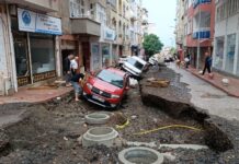 Samsun’da yaşanan sel kentte birçok hasara neden oldu