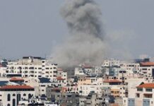 İsrail Gazze Şeridi’ni abluka altına alırken, Hamas İsrail’in Aşkelon şehrine füze saldırısında bulundu