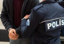 Hafriyat kamyonlarını haraca bağlayan 39 polis gözaltına alındı